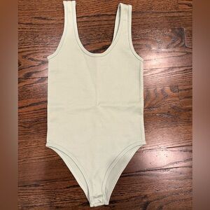 Primark Women’s Bodysuit in Light Sage XS